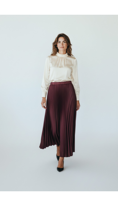 pleated skirt