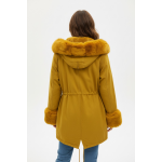 naiste parka